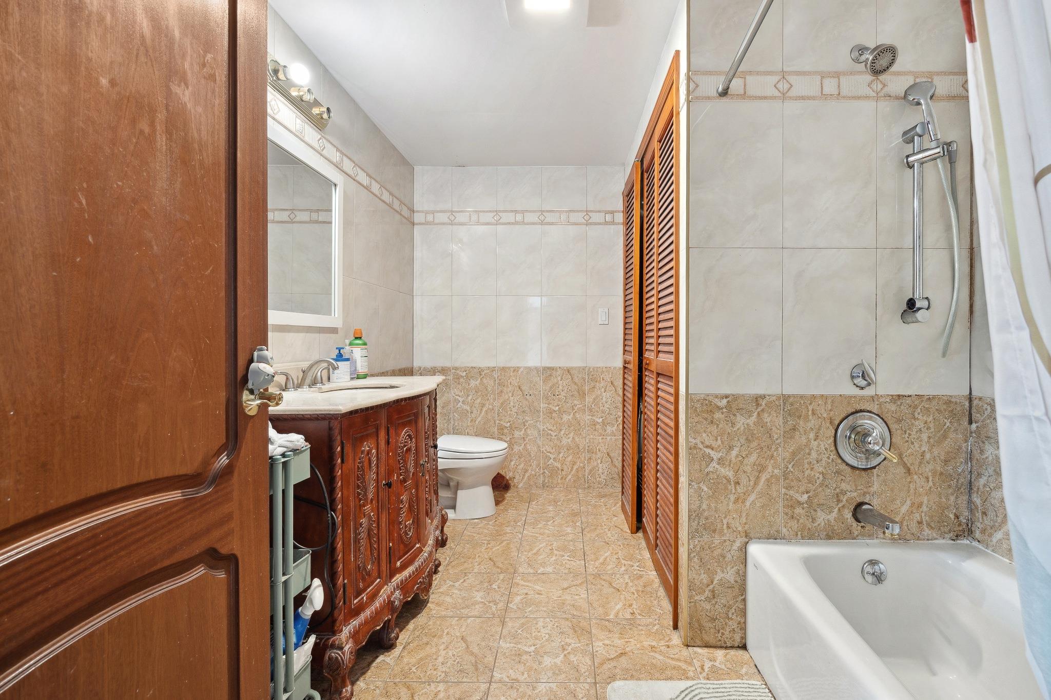 99-31 66th Avenue #5A, Rego Park, New York image 15