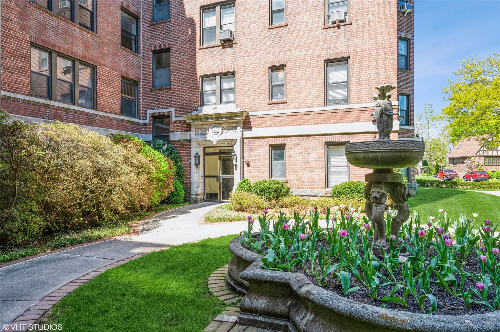 11 Alden Road #4A, Larchmont, New York image 2