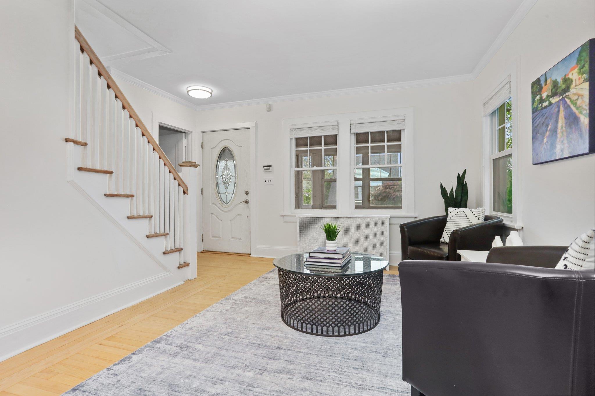 19 Deane Place, Larchmont, New York image 4
