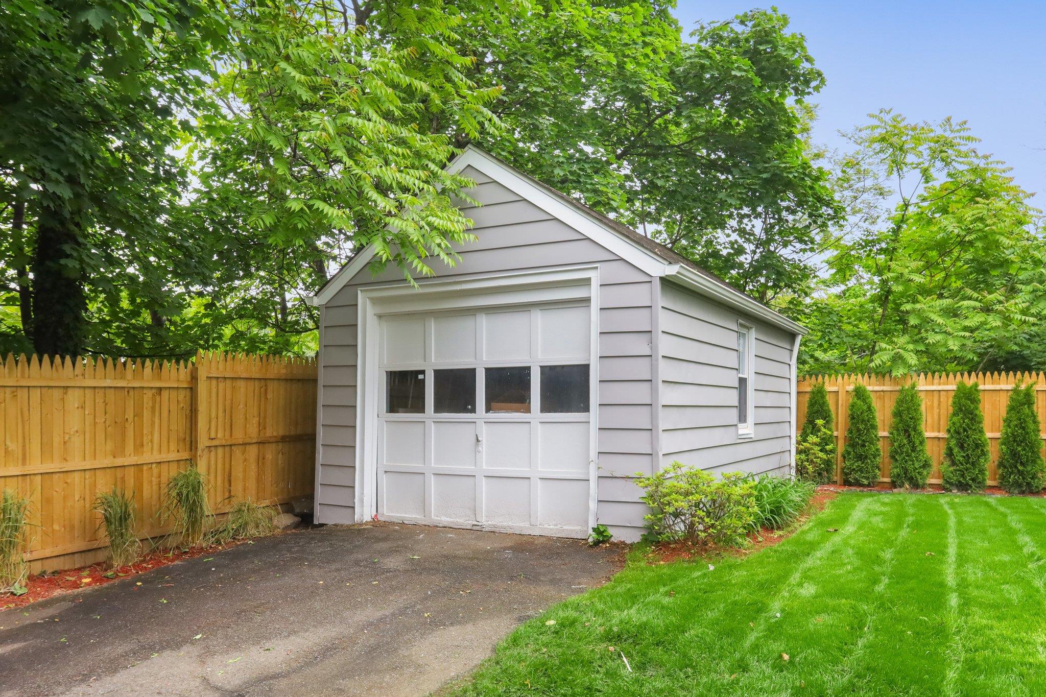 19 Deane Place, Larchmont, New York image 19