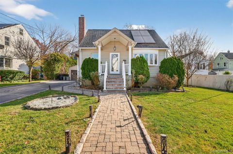 Homes For Sale - 8 Robbins Avenue<br/> Elmsford, NY 10523