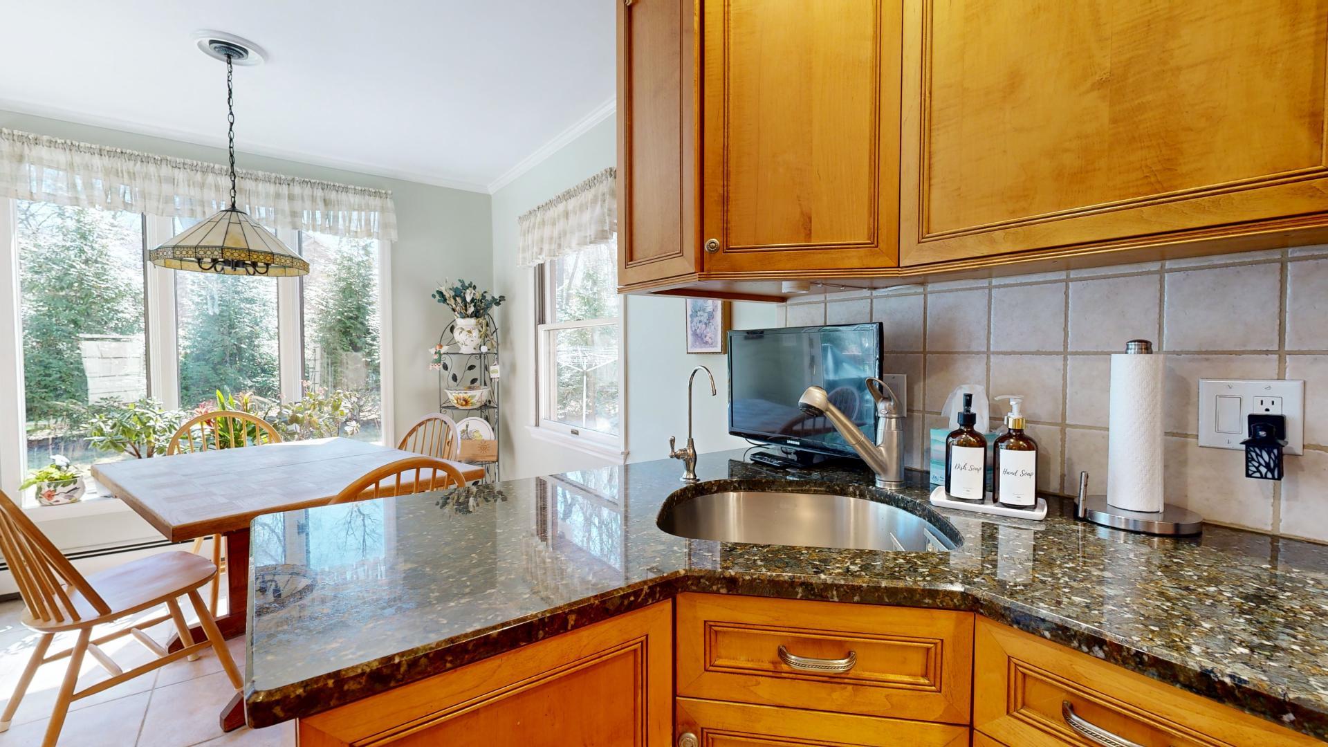 1 W Peach Street, Wading River, Florida image 14