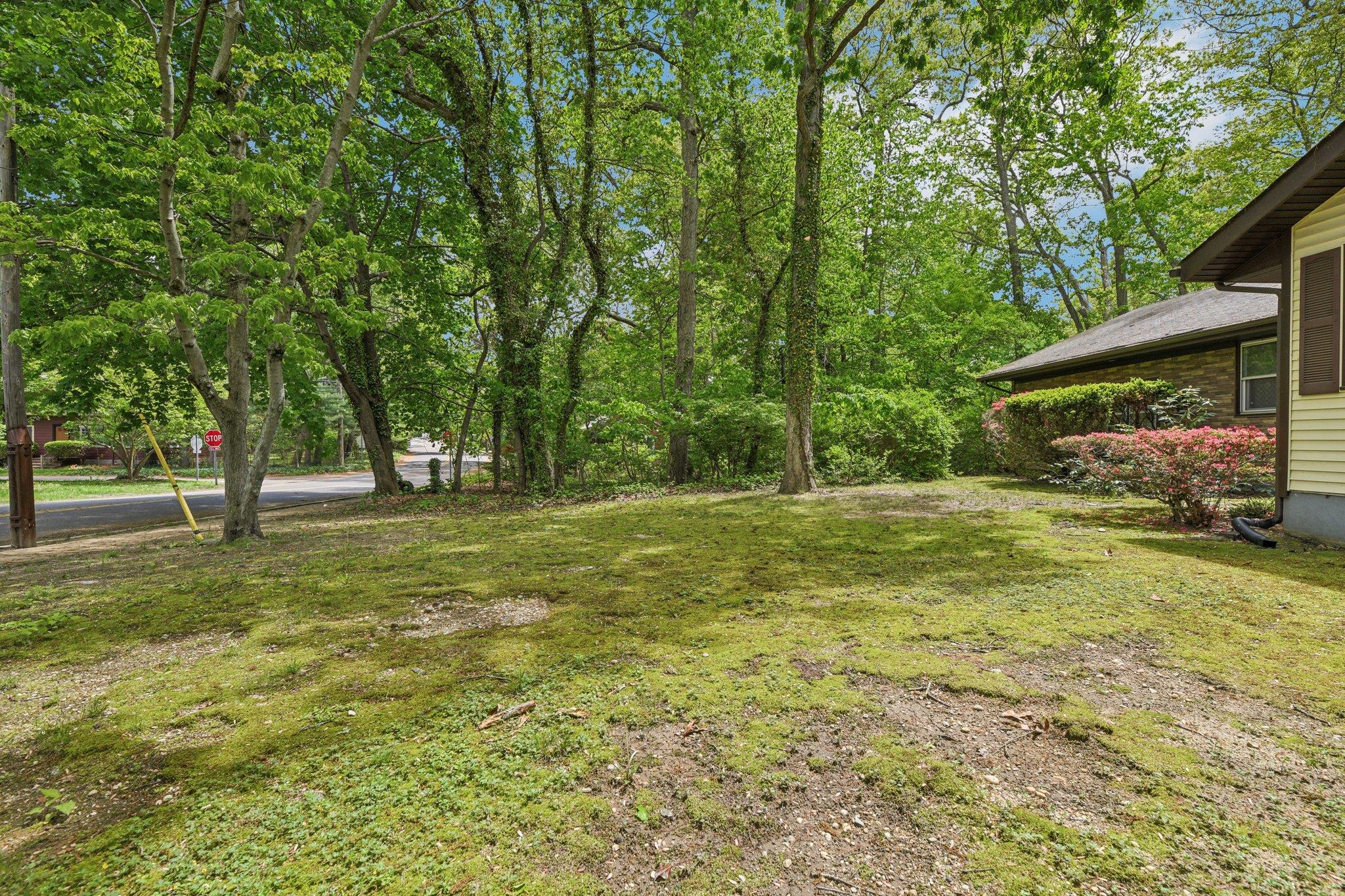 54 Cedar Street, Stony Brook, New York image 37