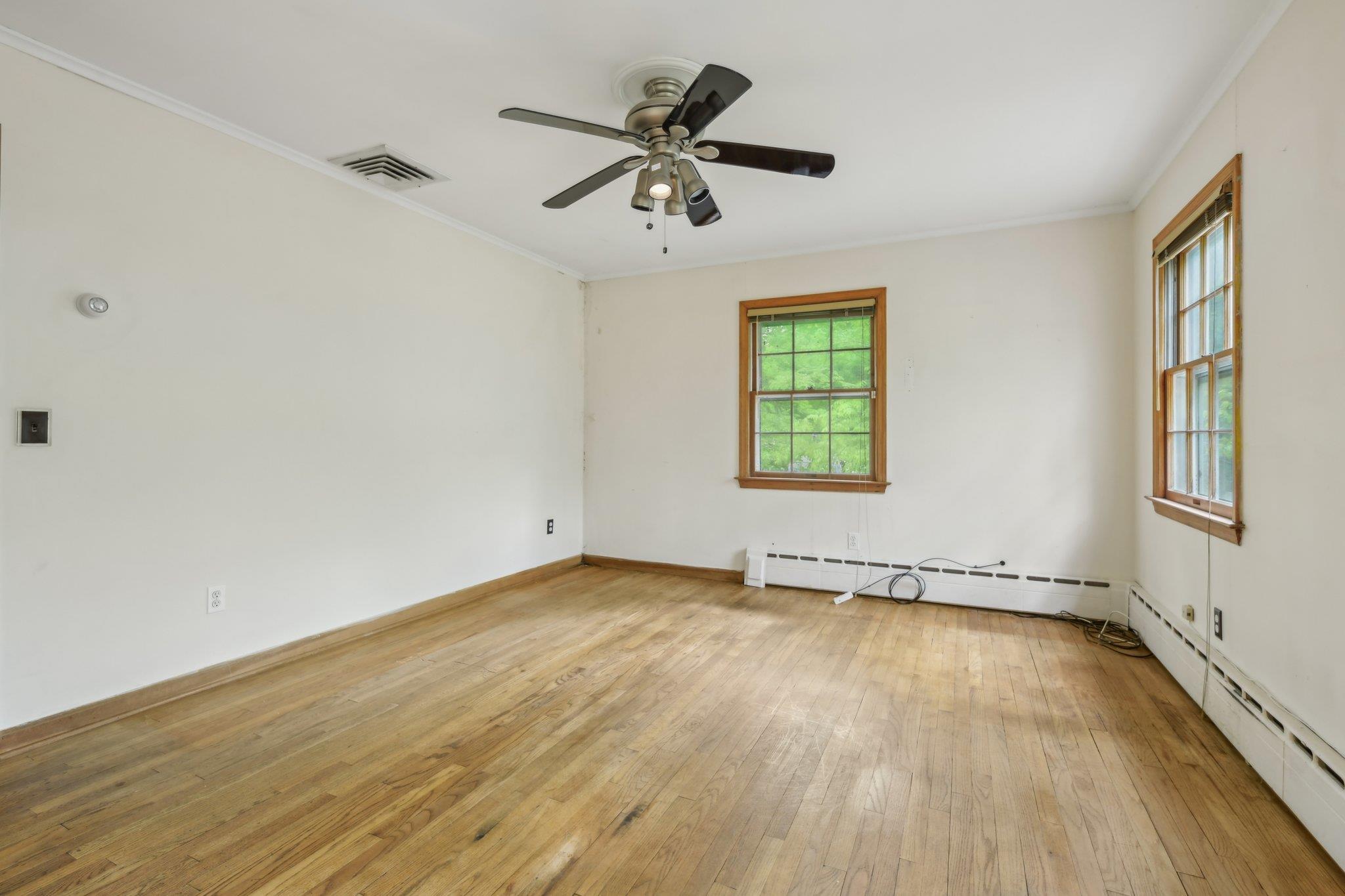 54 Cedar Street, Stony Brook, New York image 24