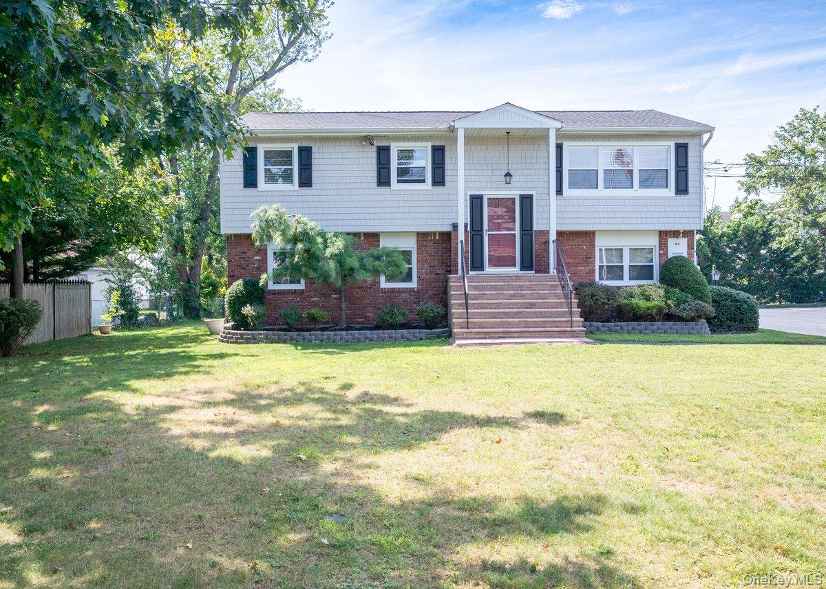 60 Little East Neck Road
