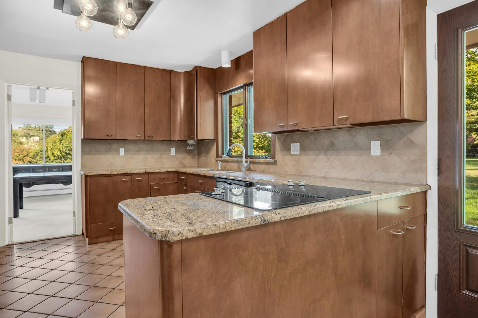 10 Shell Drive, Glen Cove, New York image 18