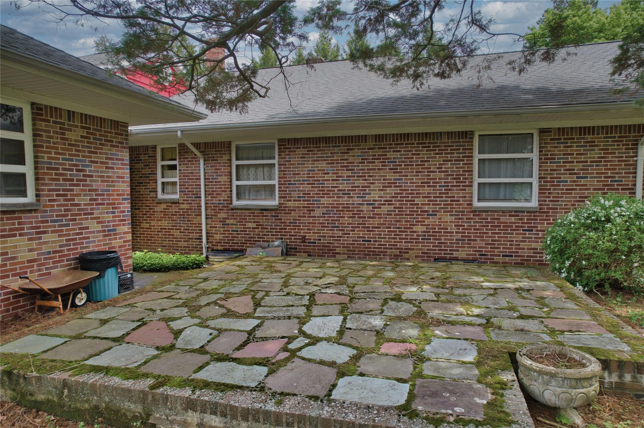 29 Maiden Lane, Port Jervis, New York image 46