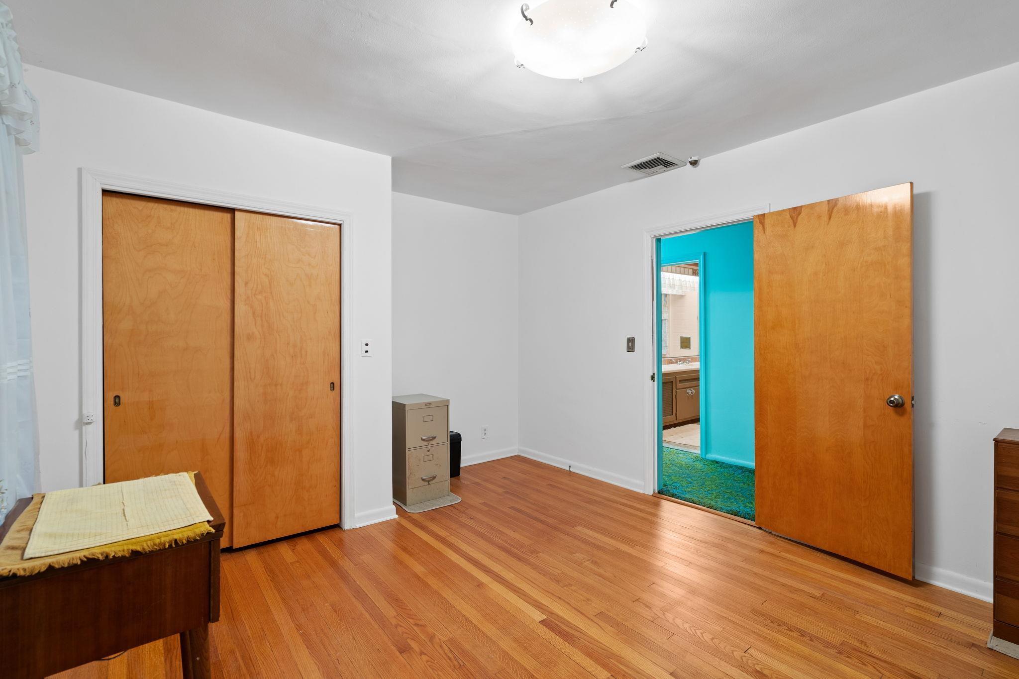 29 Maiden Lane, Port Jervis, New York image 36
