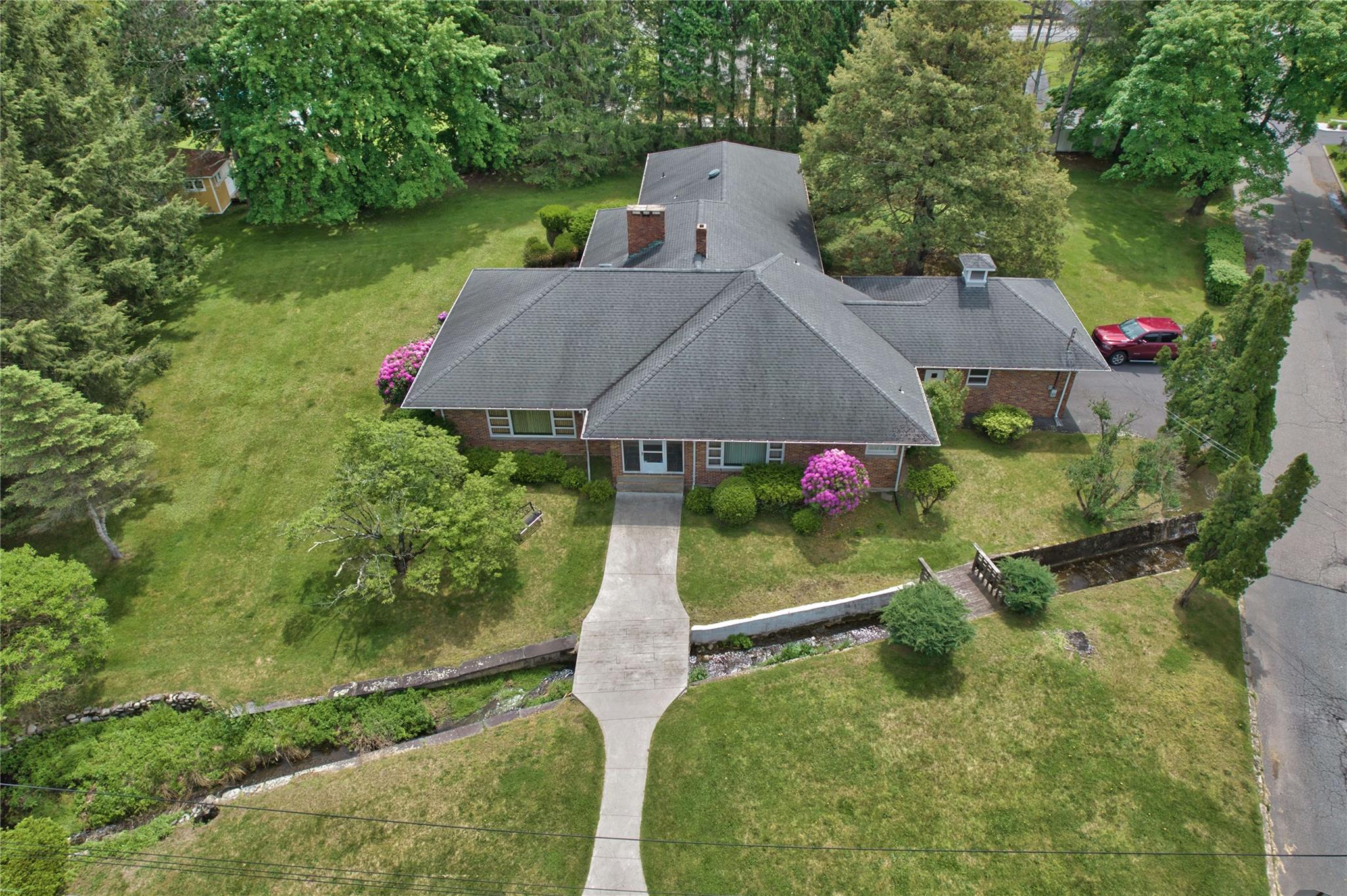 29 Maiden Lane, Port Jervis, New York image 8