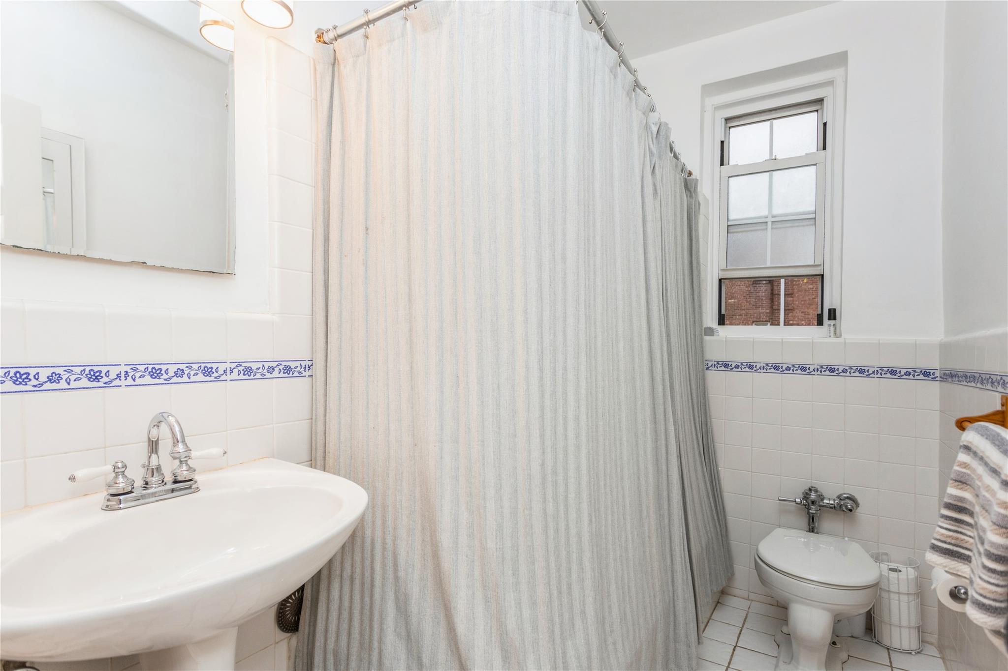 80 Pinewood Road #1B, Hartsdale, New York image 12
