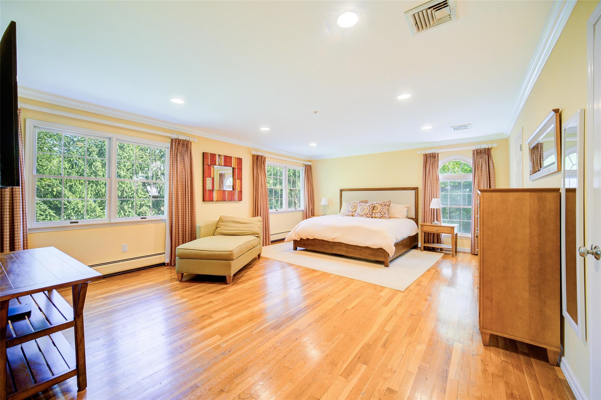 6 Henry Court, Suffern, New York image 19