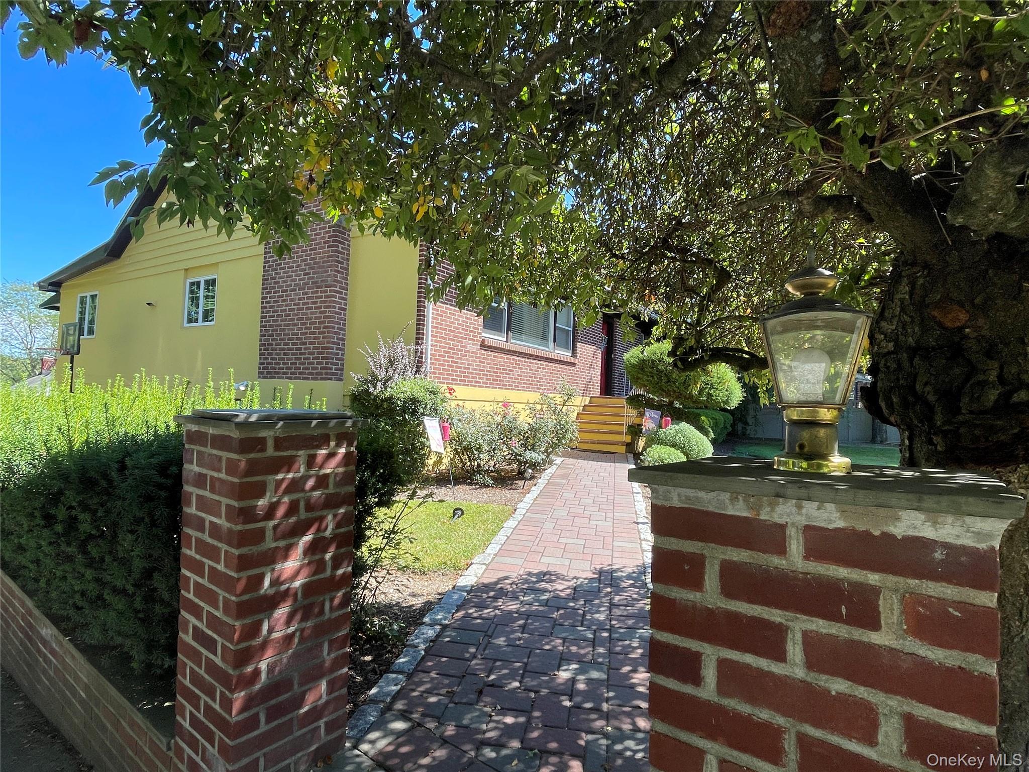 169 Old Mamaroneck Road #2