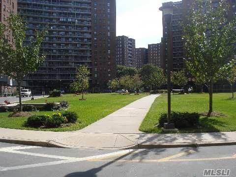 61-55 98th Street #8D, Rego Park, New York image 3