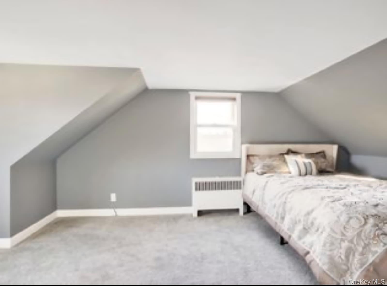 10 Bainbridge Avenue