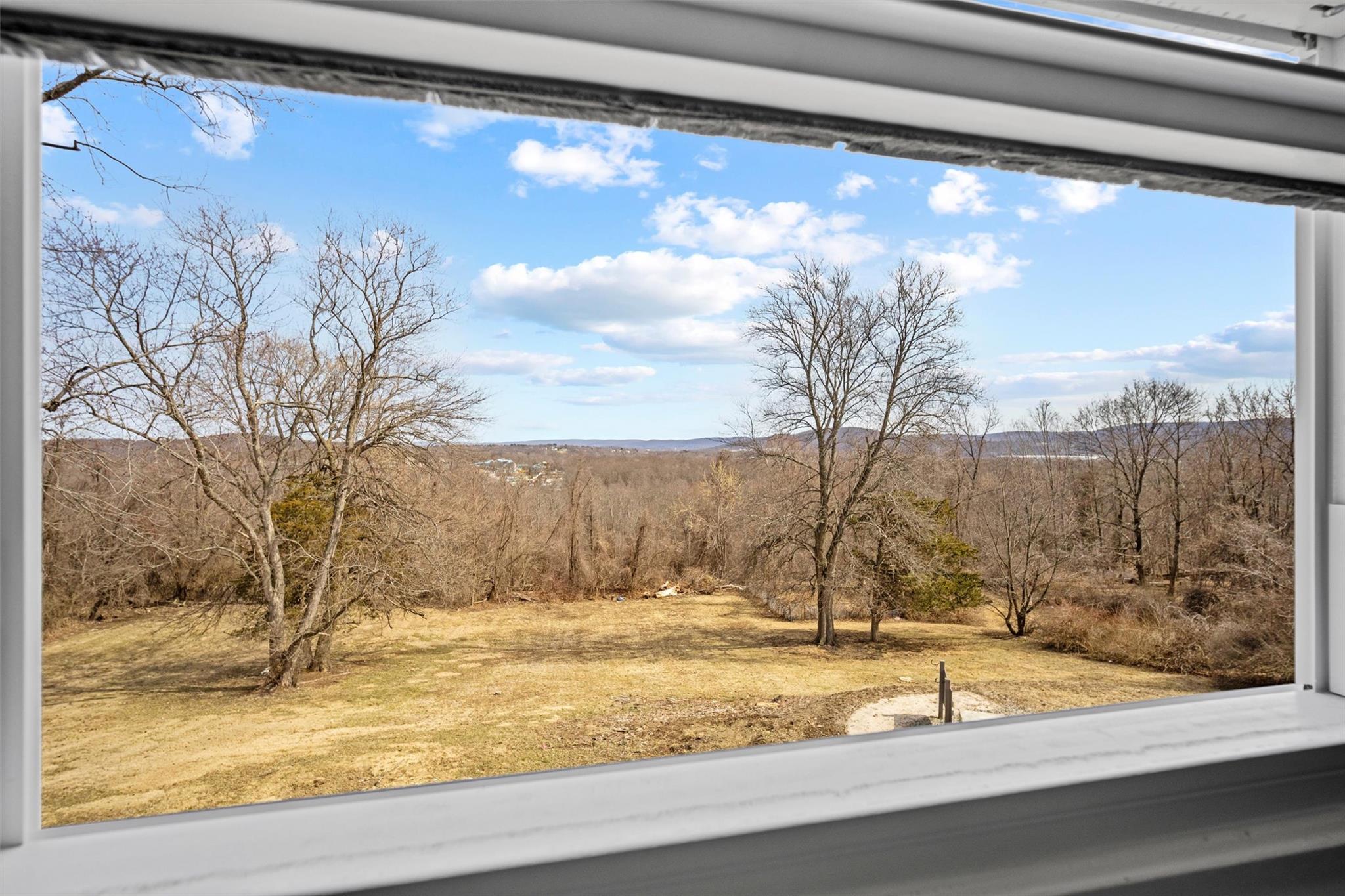 247 Osborne Hill Road, Fishkill, New York image 32