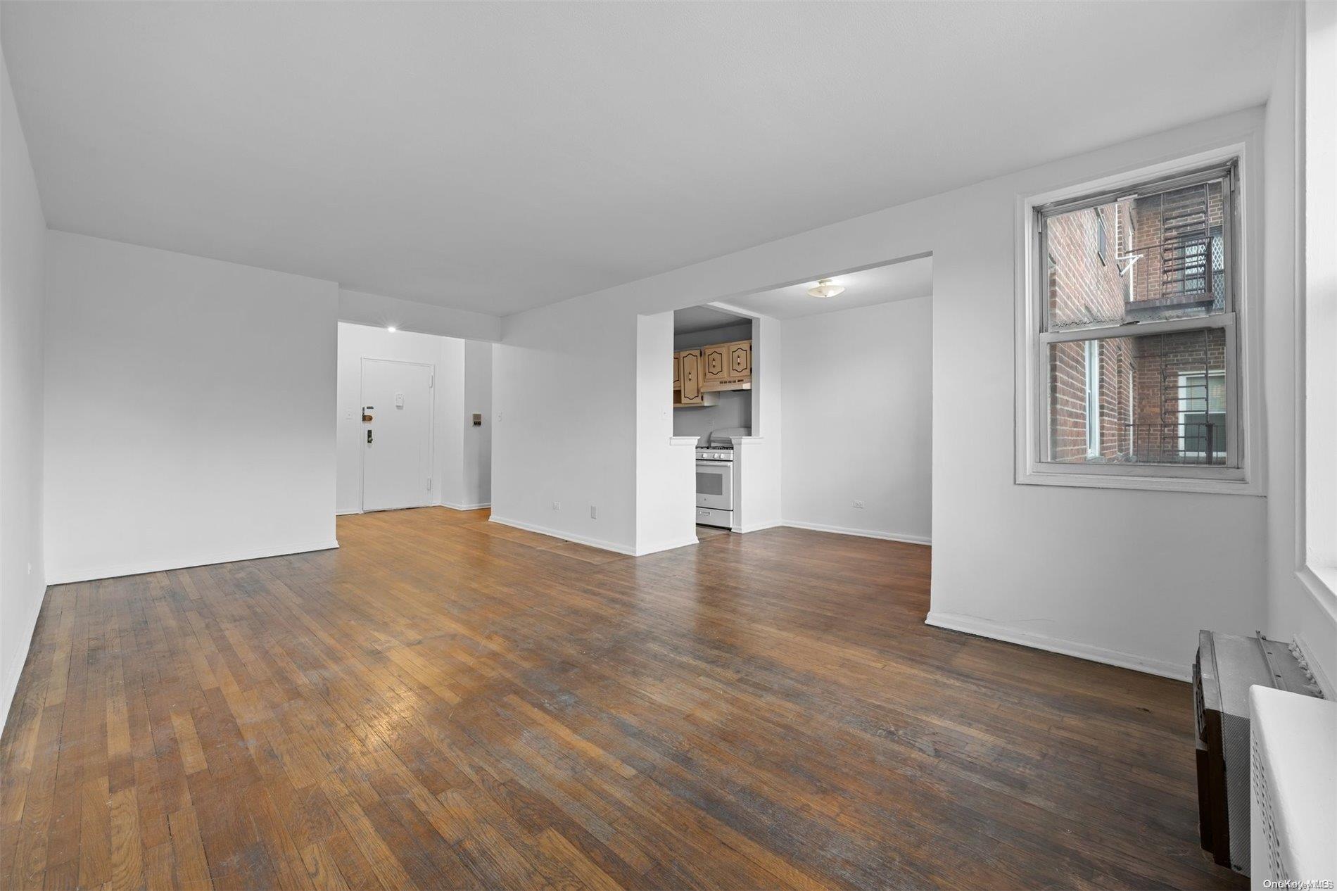 48-10 45th St. St #2K, Woodside, New York image 3