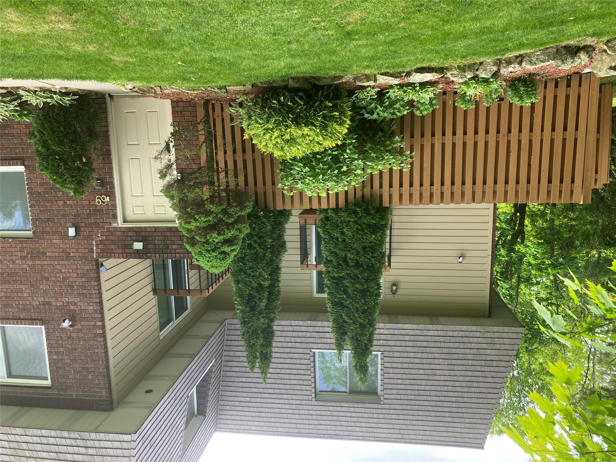 Rental Property at Laudaten Way, Warwick, New York - Bedrooms: 3 
Bathrooms: 3 
Rooms: 11  - $3,500 MO.