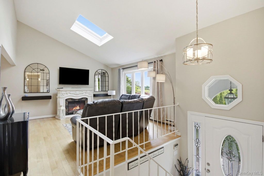 Photo of 16 Birch Drive, Mahopac, NY 10541 (MLS # 1000932)