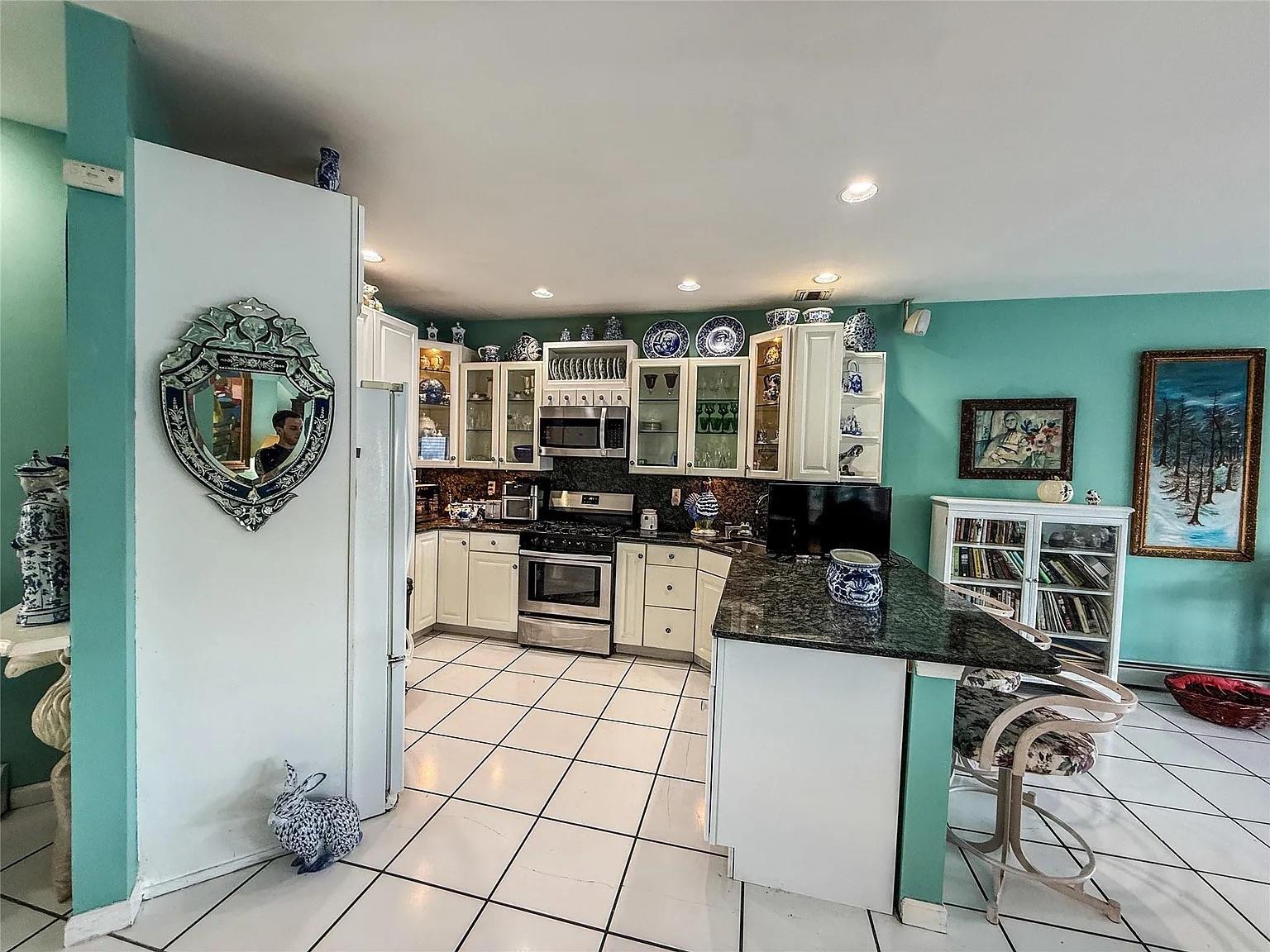 282 Tamerisk Lane, New Windsor, New York image 13