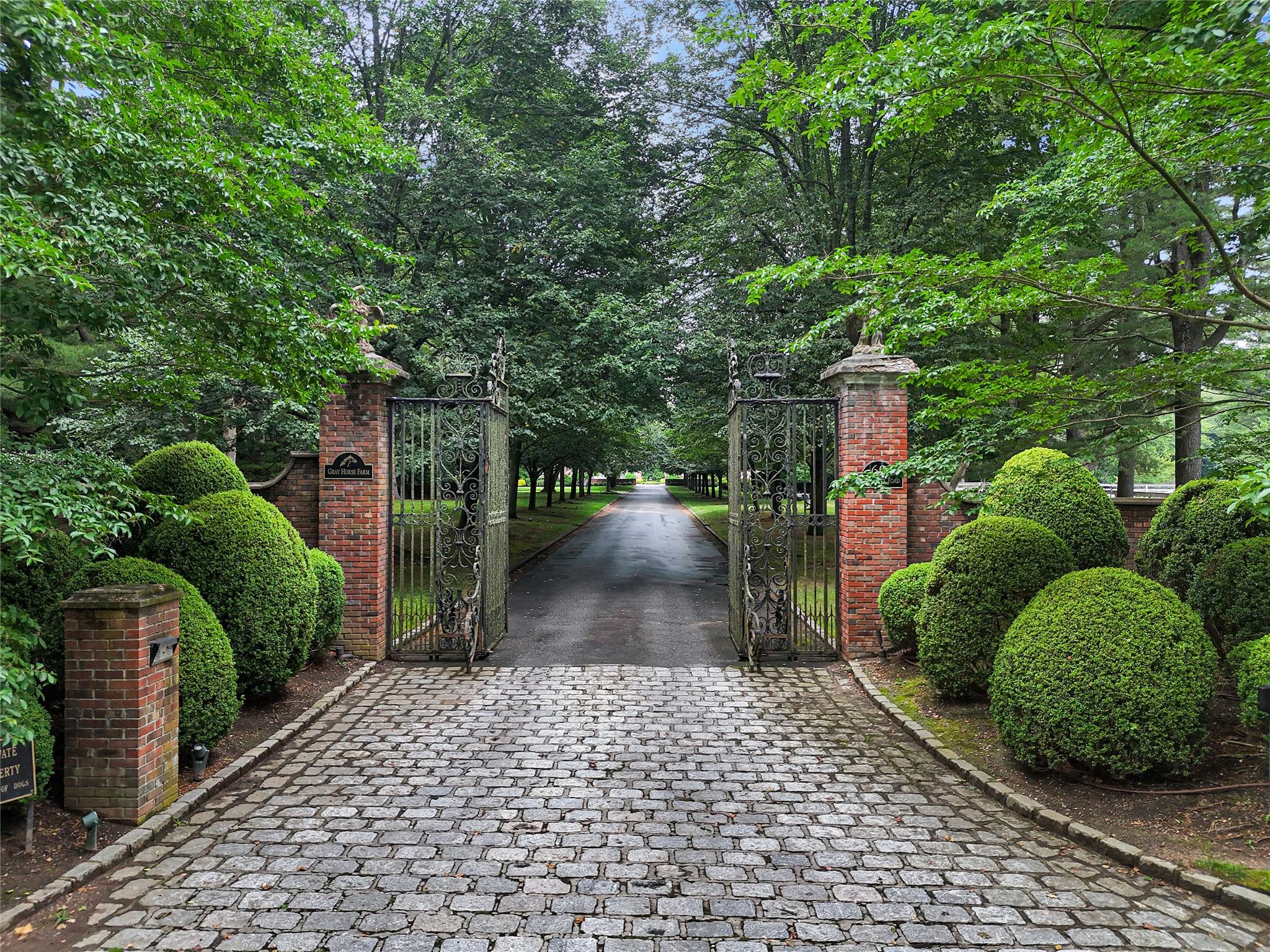 60 Piping Rock Road
