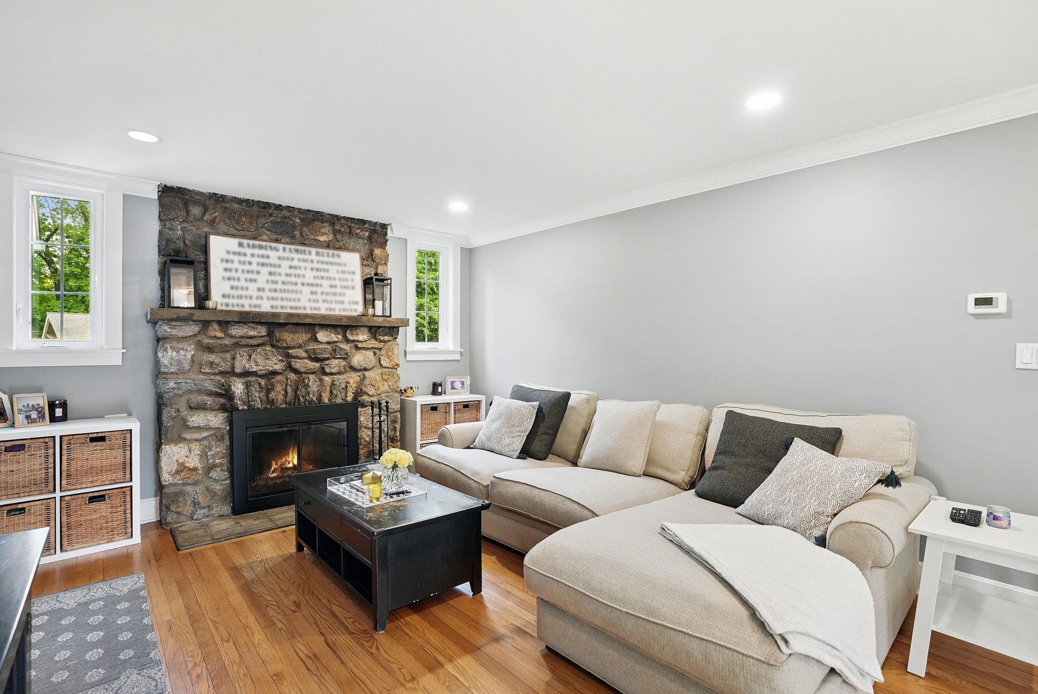 6 Lakeside Drive, Yorktown Heights, New York image 6