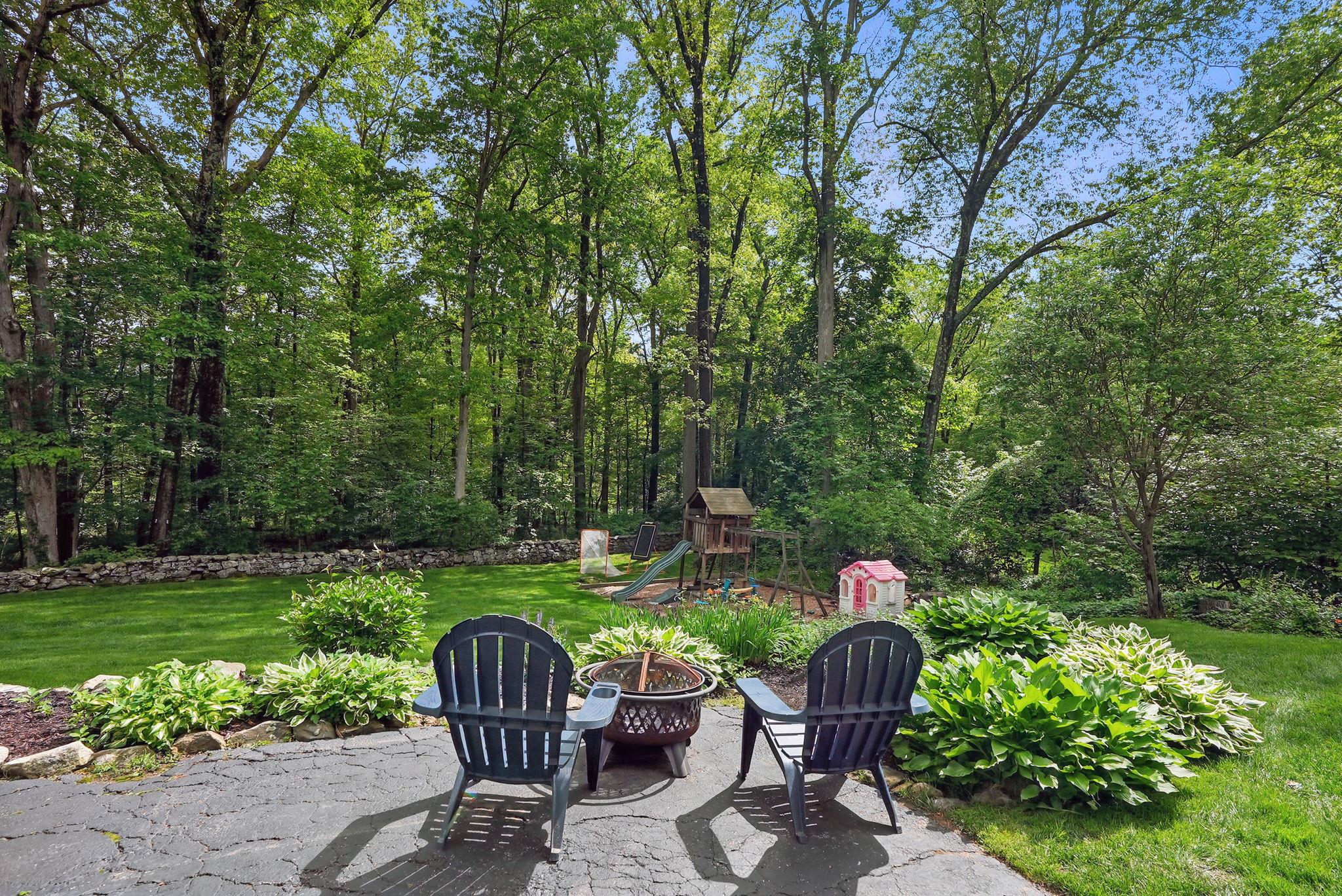 6 Lakeside Drive, Yorktown Heights, New York image 24