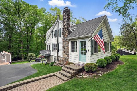6 Lakeside Drive Yorktown Heights NY 10598