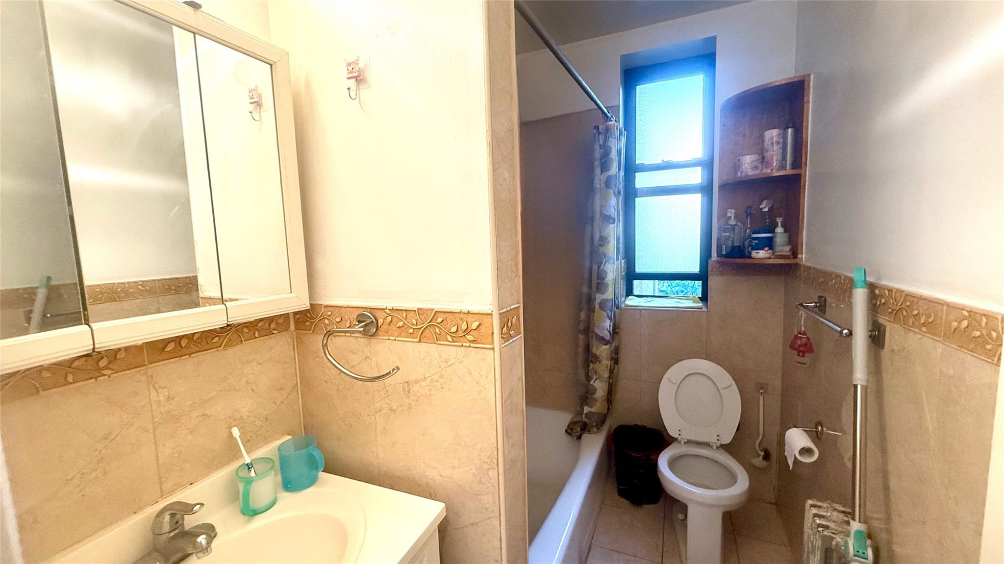 136-05 Sanford Avenue 3D