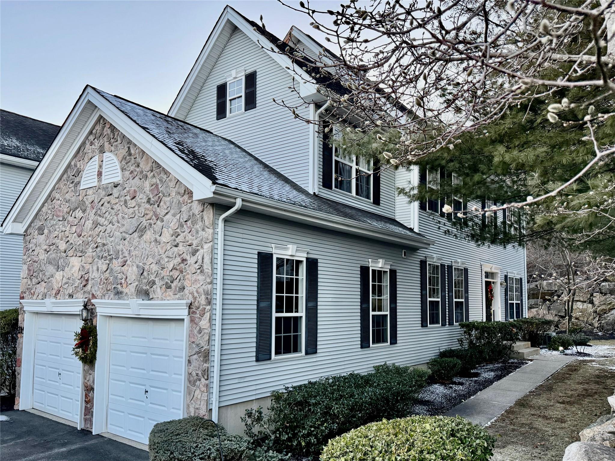 215 Woodlands Drive