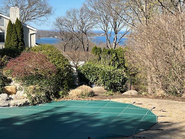 5 Great Neck Court, Huntington, New York image 2