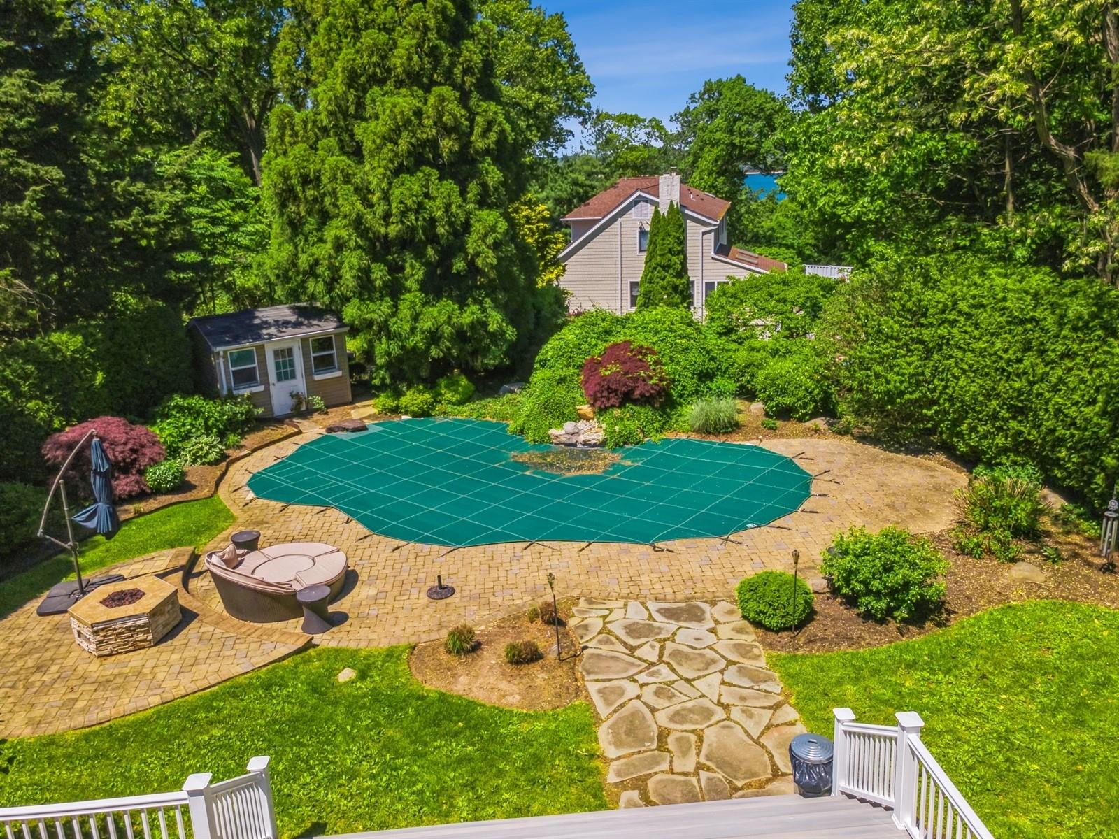 5 Great Neck Court, Huntington, New York image 38
