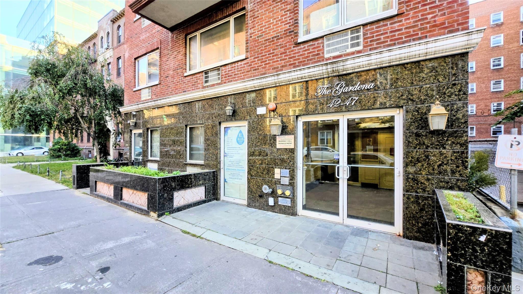 42-47 Union Street APT 2A