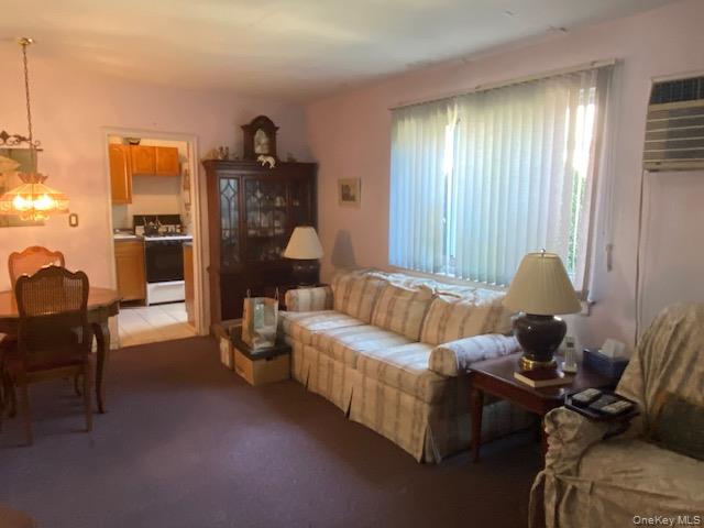 Photo of 255-15 75th Avenue #G-1, Glen Oaks, NY 11004 (MLS # 1048222)
