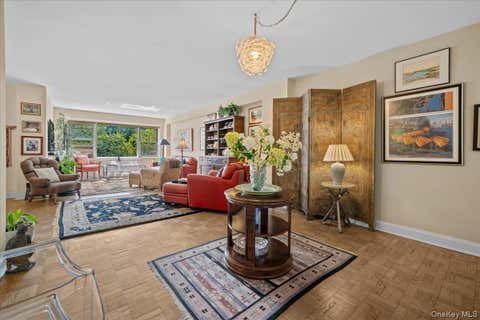 Homes For Sale - 750 Kappock Street #305<br/> Bronx, NY 10463