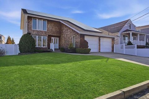 141 Annuskemunnica Road Babylon NY 11702