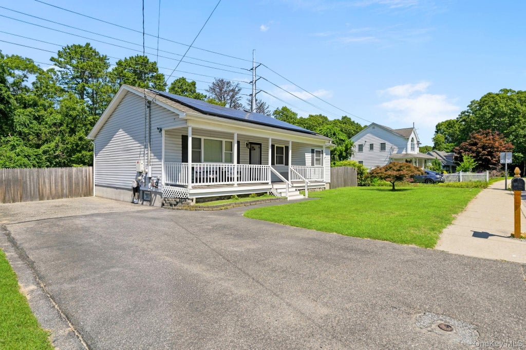 Photo of 29 Moriches Middle Island Road, Shirley, NY 11967 (MLS # 1041404)