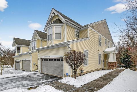 40 Cornwall Lane Middletown NY 10940