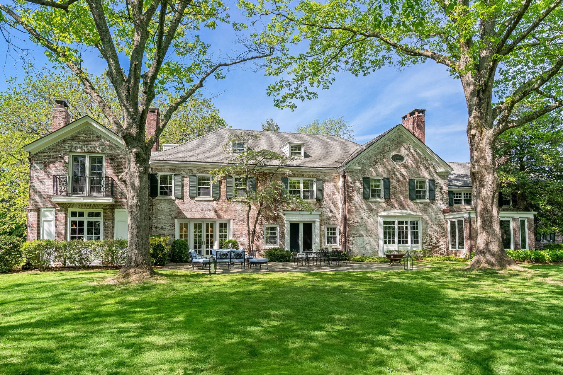 11 Meadow Spring Road, Glen Cove, New York image 31