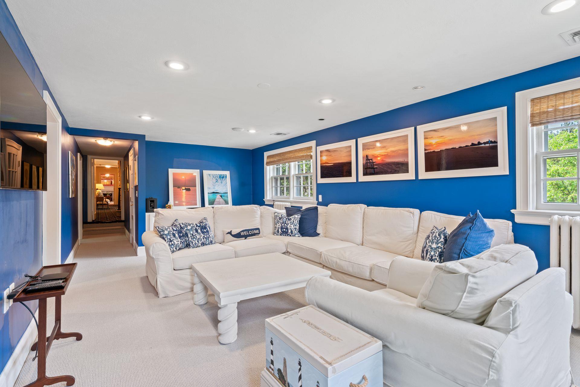 11 Meadow Spring Road, Glen Cove, New York image 27