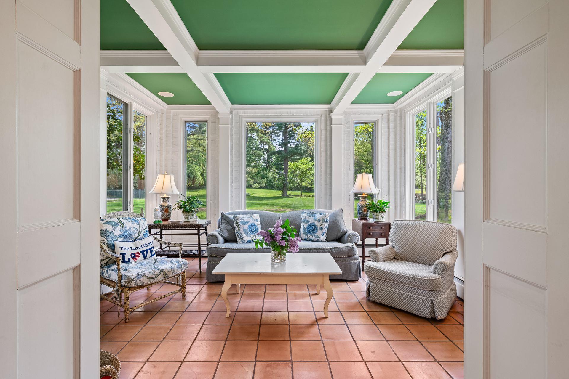 11 Meadow Spring Road, Glen Cove, New York image 14