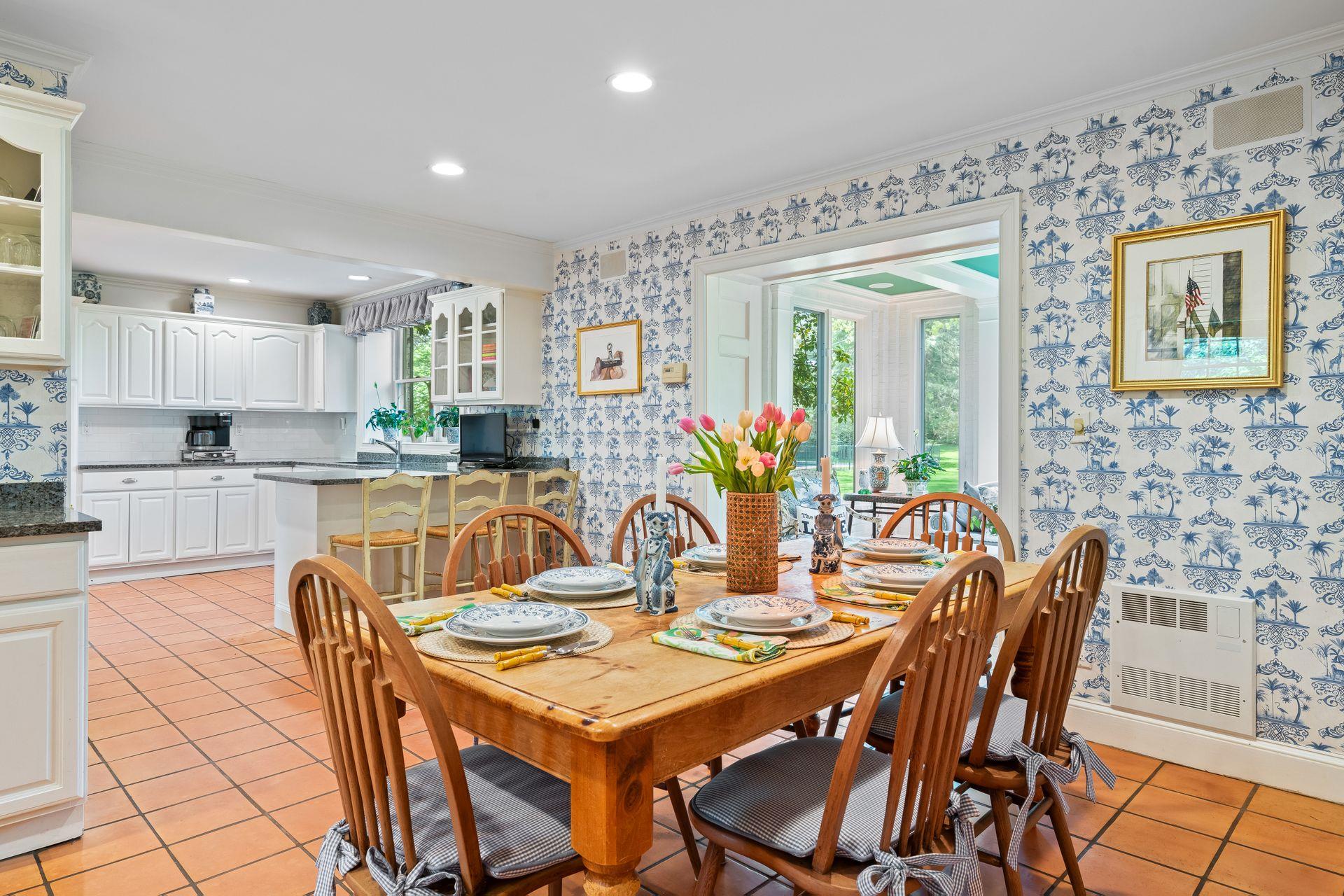 11 Meadow Spring Road, Glen Cove, New York image 9
