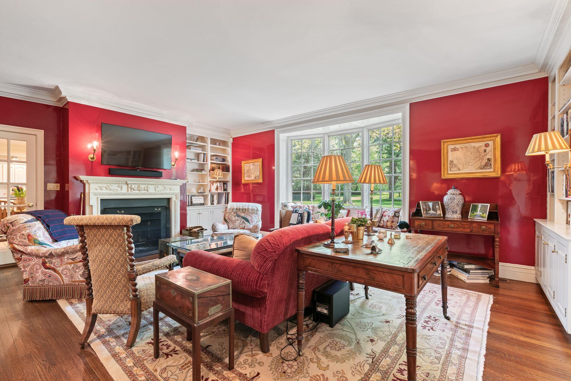 11 Meadow Spring Road, Glen Cove, New York image 15