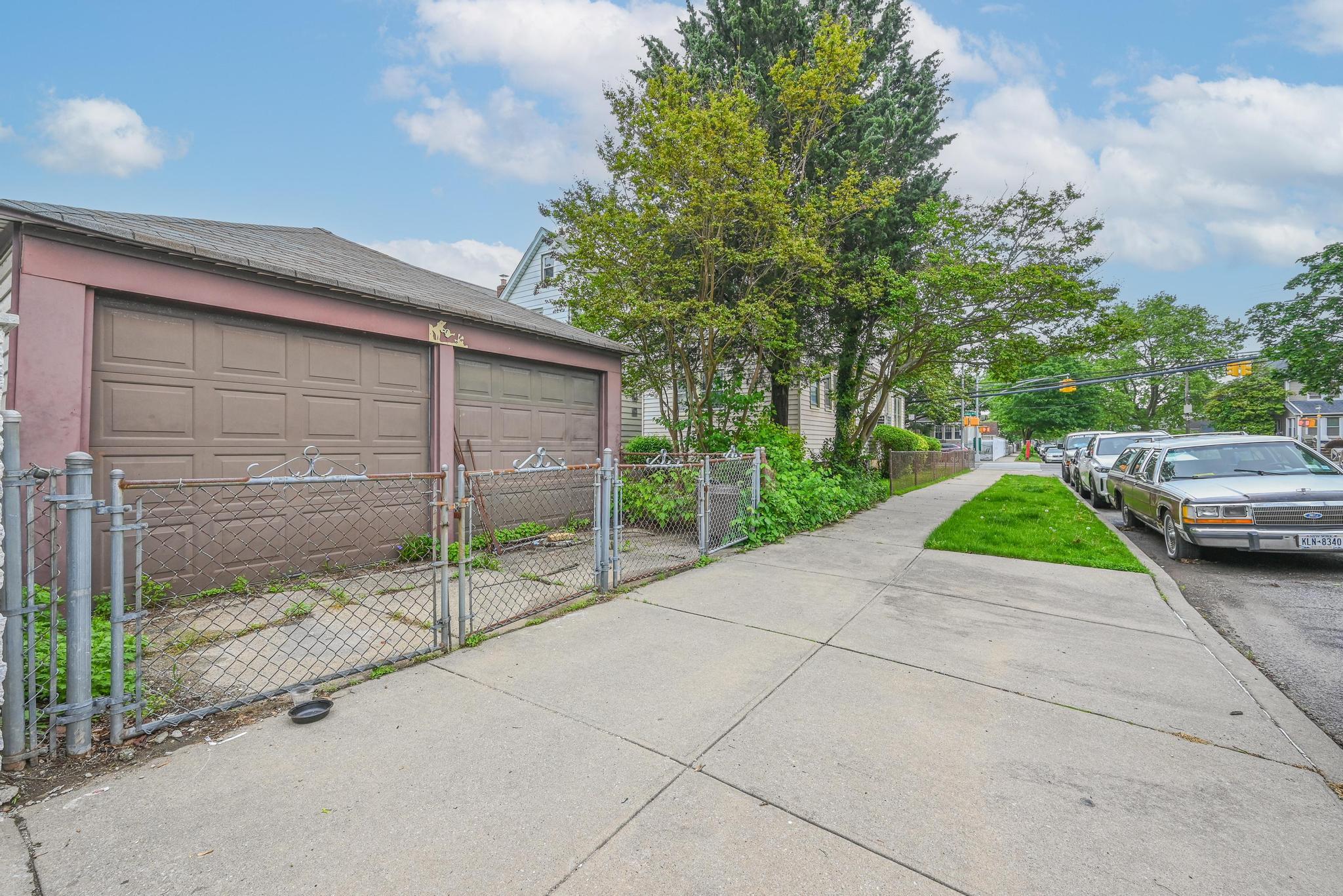 139-01 Linden Boulevard, South Ozone Park, New York image 10