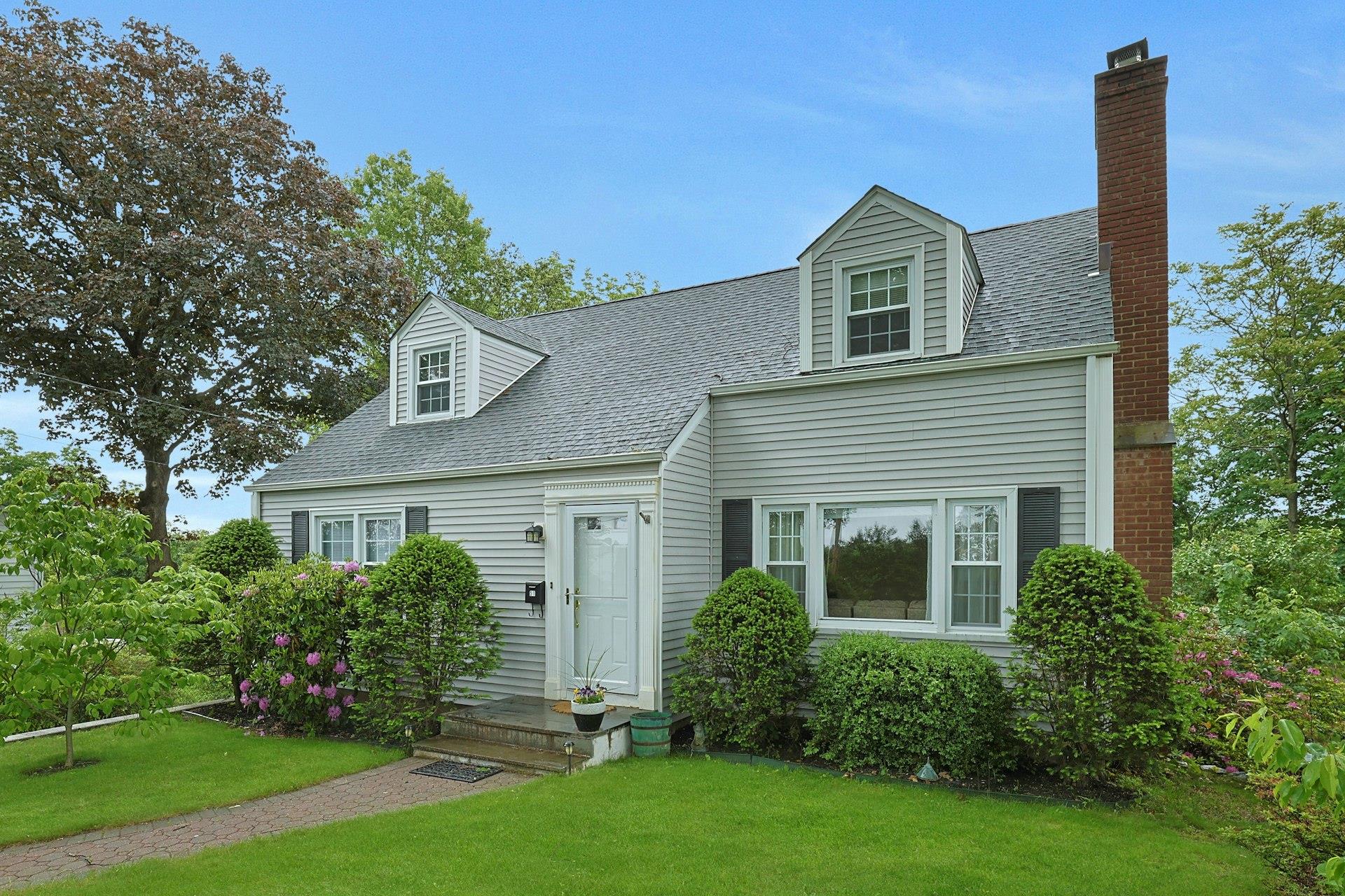 51 Overlook Drive, Valhalla, New York image 2