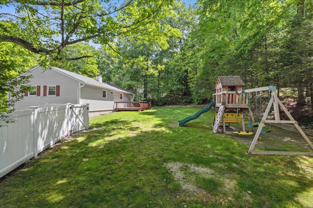 47 Lockwood Road, Cortlandt Manor, New York image 42