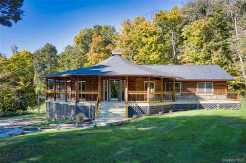 Homes For Rent - 568 Oak Summit Road<br/> Millbrook, NY 12545