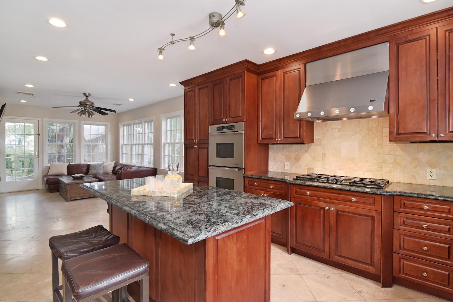 6 Hazen Street, Pelham, New York image 8