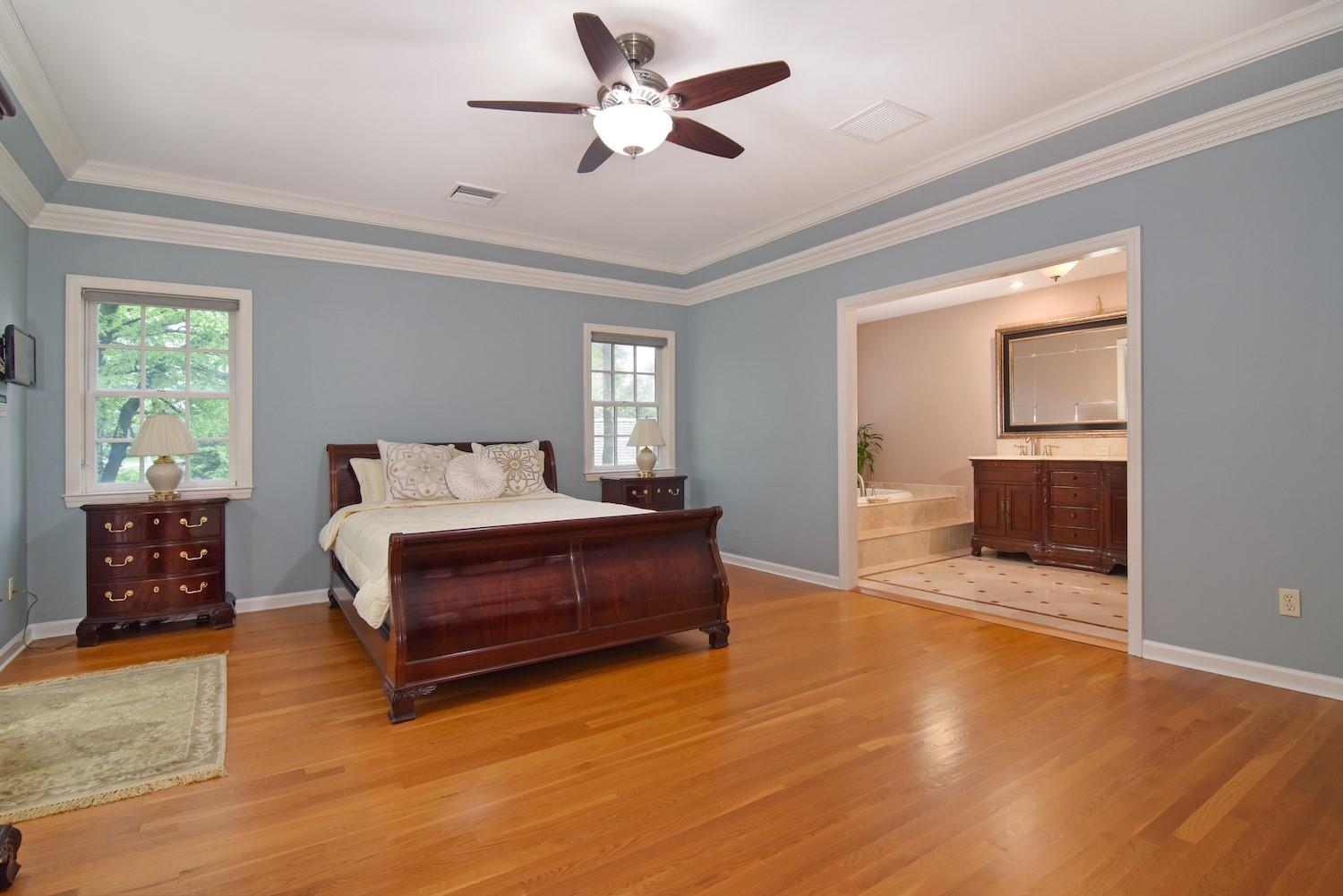 6 Hazen Street, Pelham, New York image 12