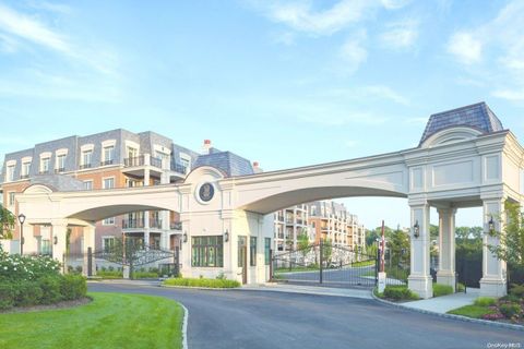 5000 Royal 5114 North Hills NY 11040
