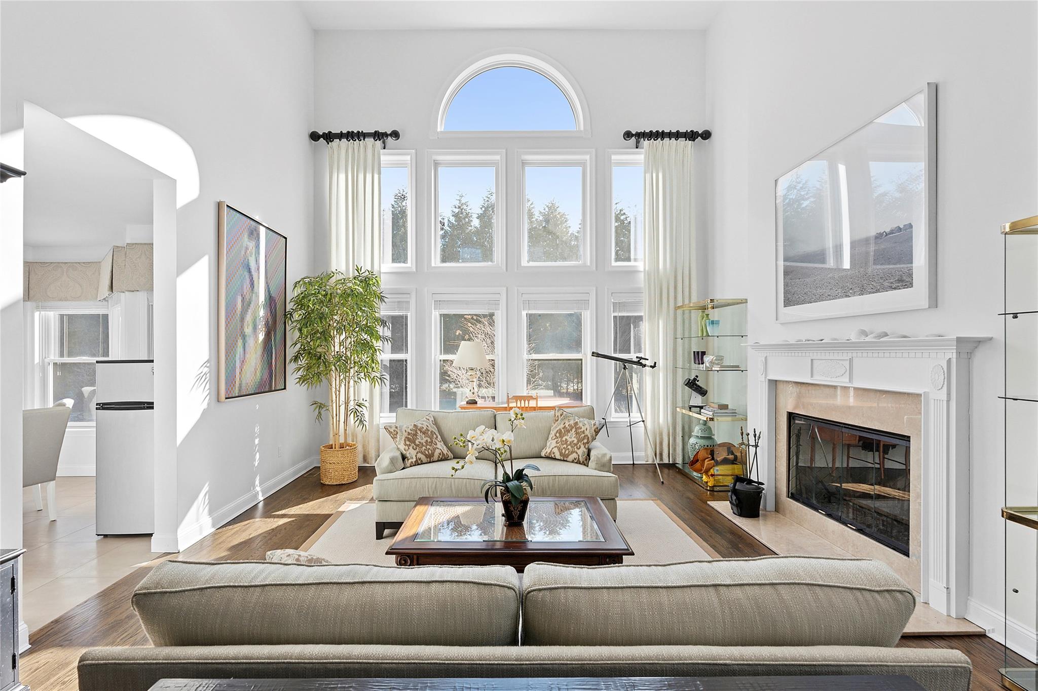 1 Seasons Lane, Southampton, New York image 4